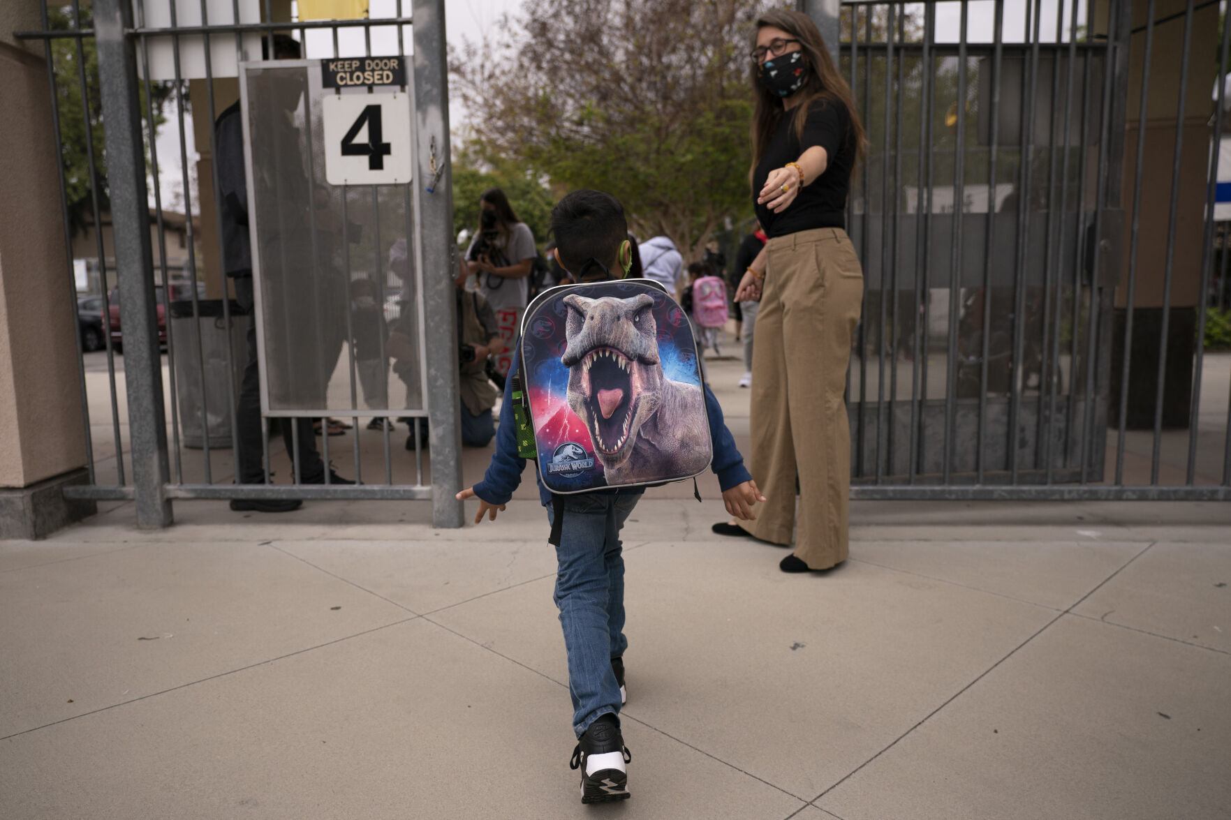 APTOPIX Virus Outbreak-California Schools